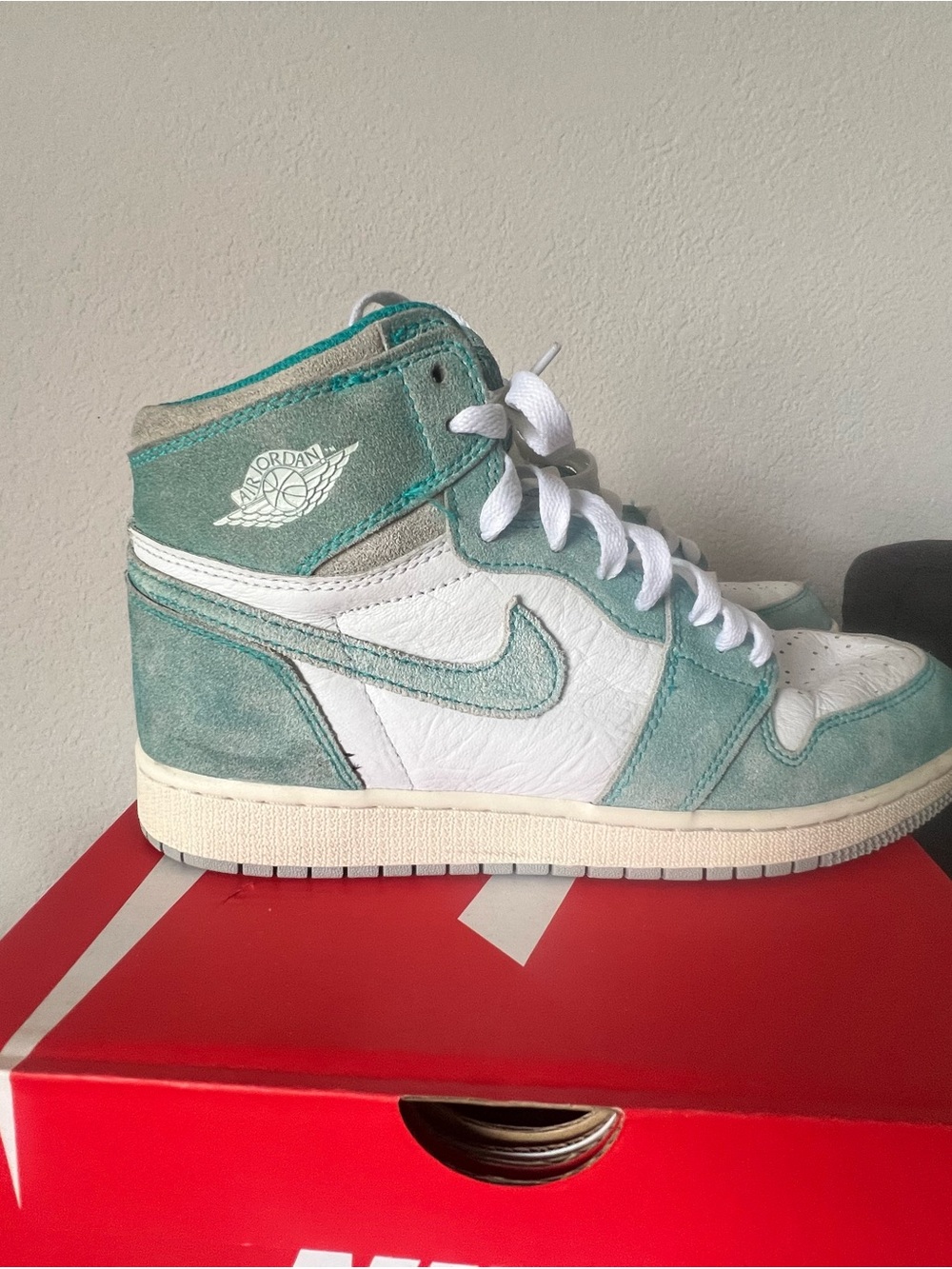 Gs Jordan 1 OG high turbo green size 7y